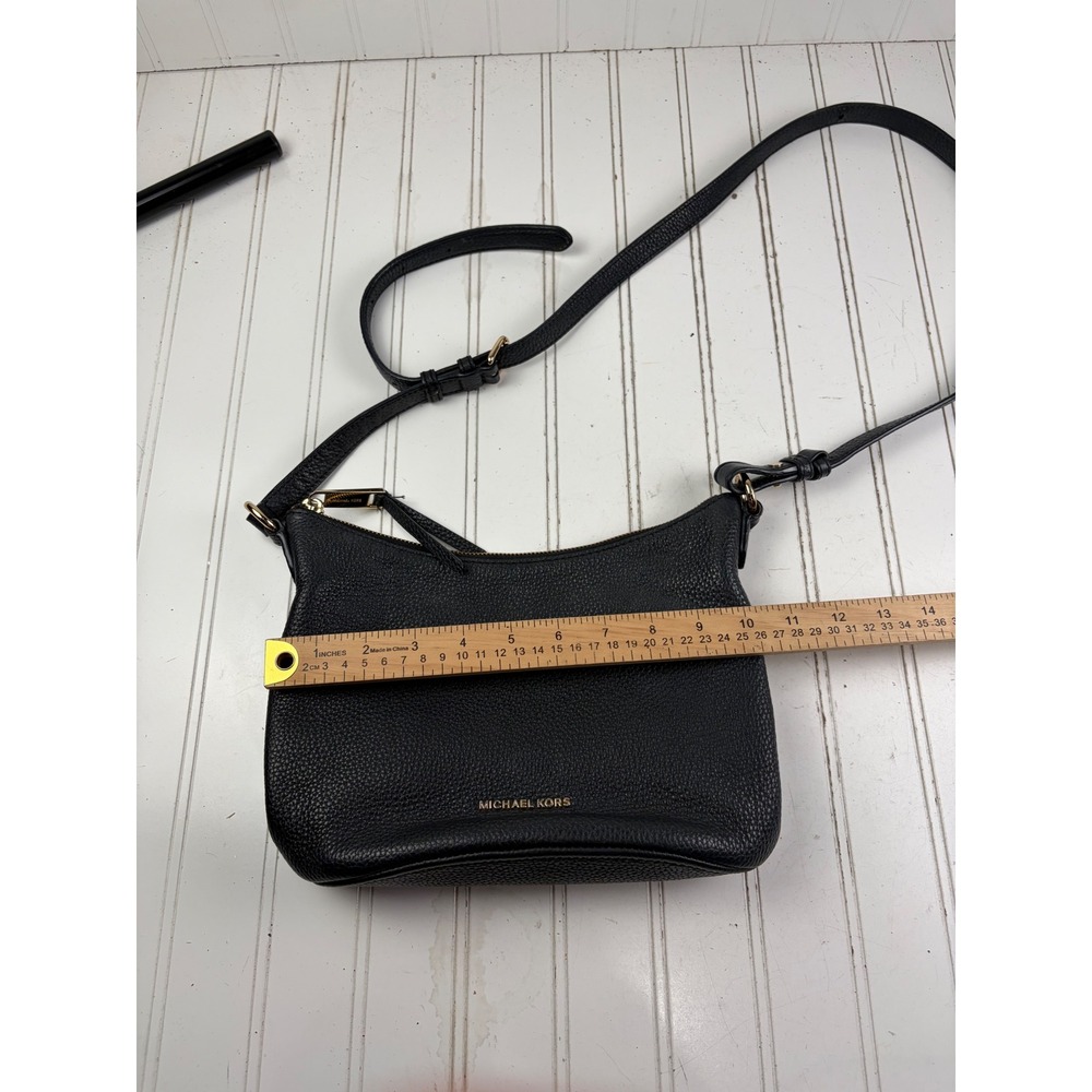 Michael Kors Black Nayla Medium Pebbled Leather Messenger Crossbody Shoulder Bag - Picture 9 of 11